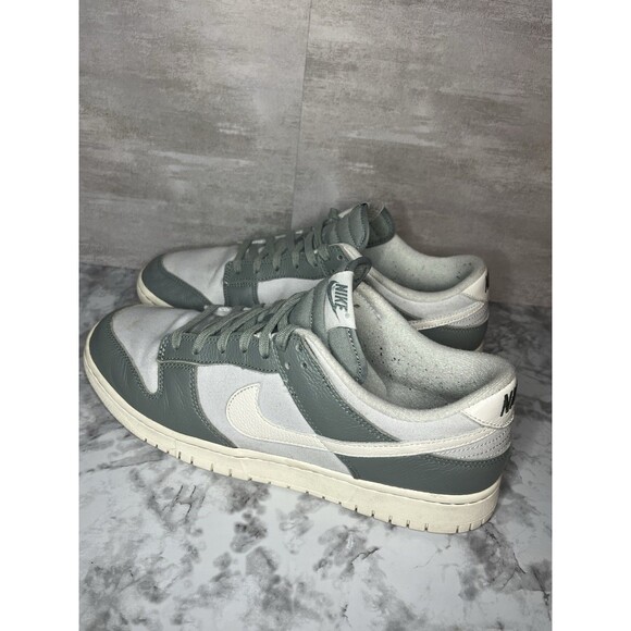 Nike White Gray Mica Green 2023 Dunk Low Sz. 11 SB Supreme Futura DV7212-300 main image 14